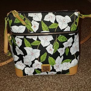 Brand new Dooney & Bourke Crossbody